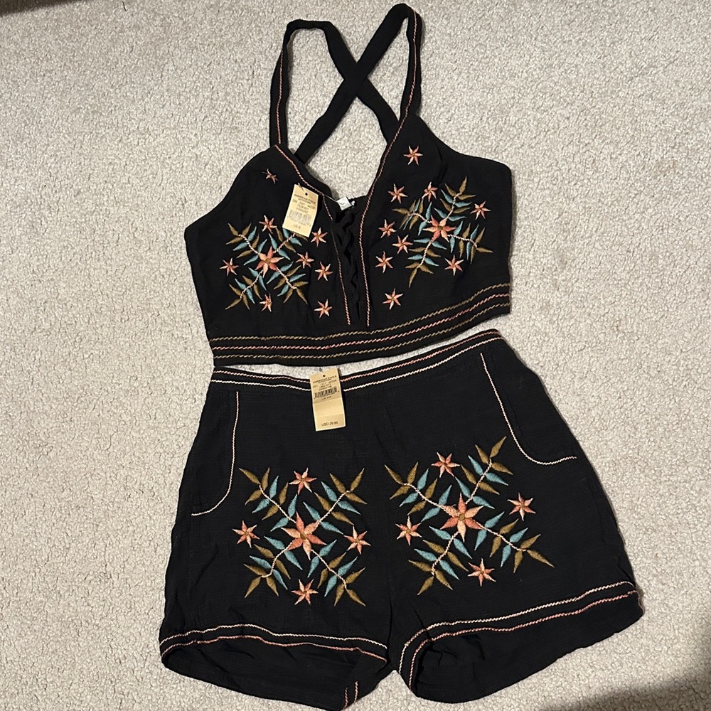 American Eagle Outfitters Black and Pink Embroidered Set